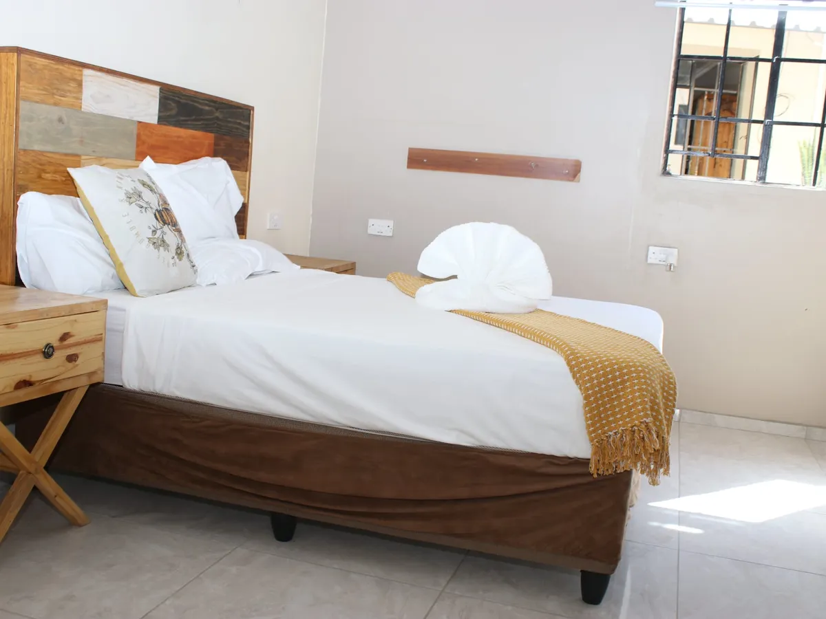 Boteti Room — photo 1 of 5