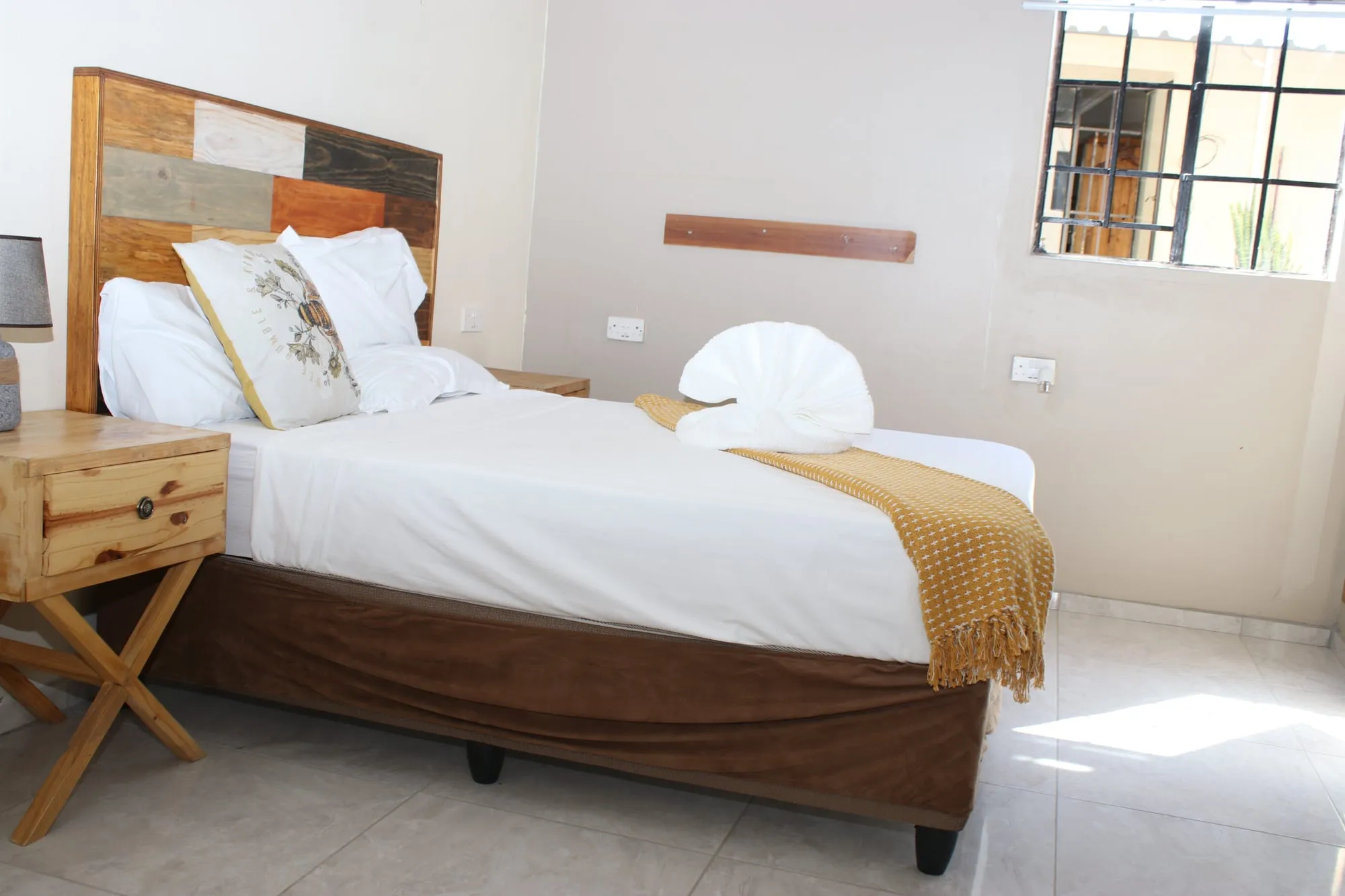 Boteti Room — photo 1 of 5