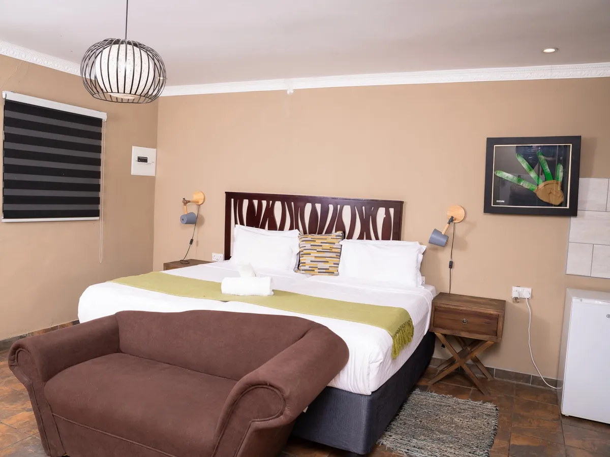 Shashe Room — photo 1 of 8