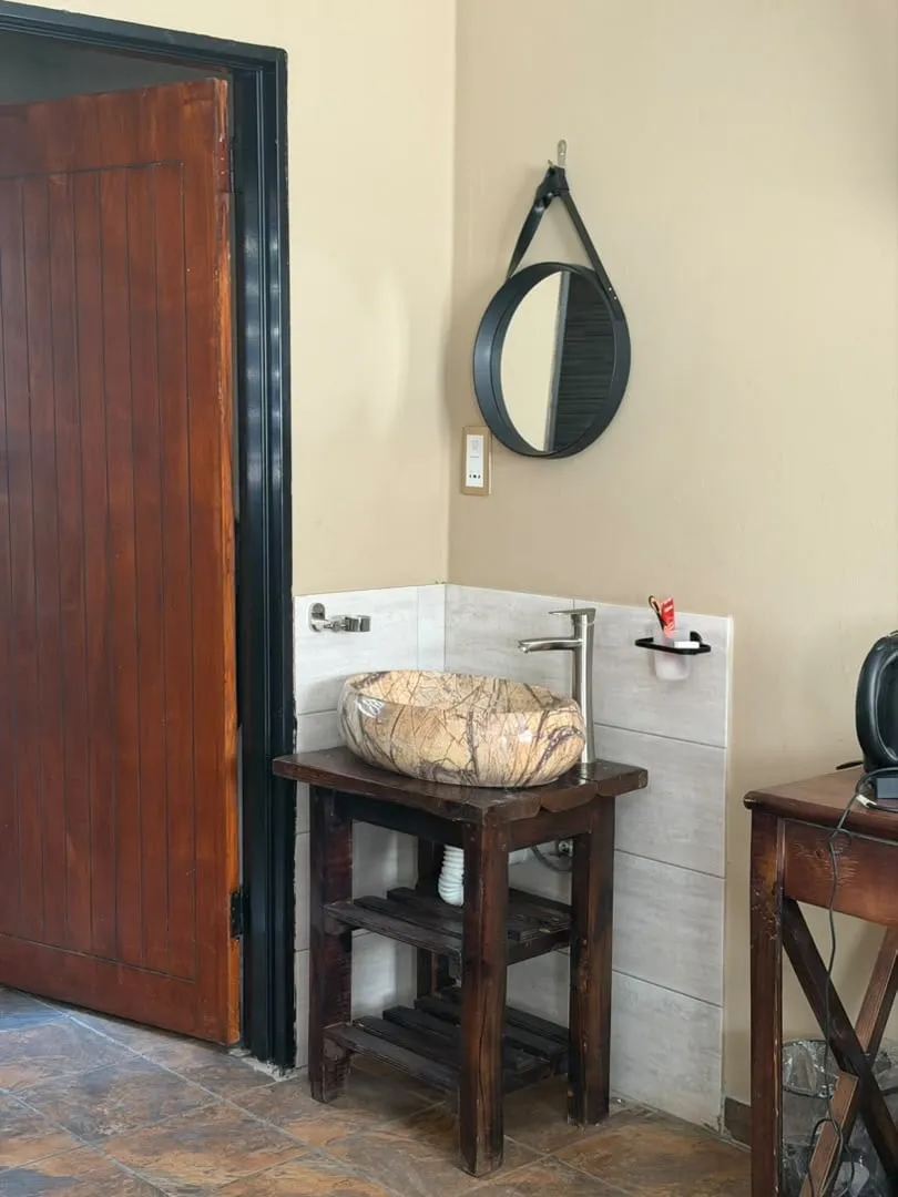 Savuti Room — photo 2 of 5