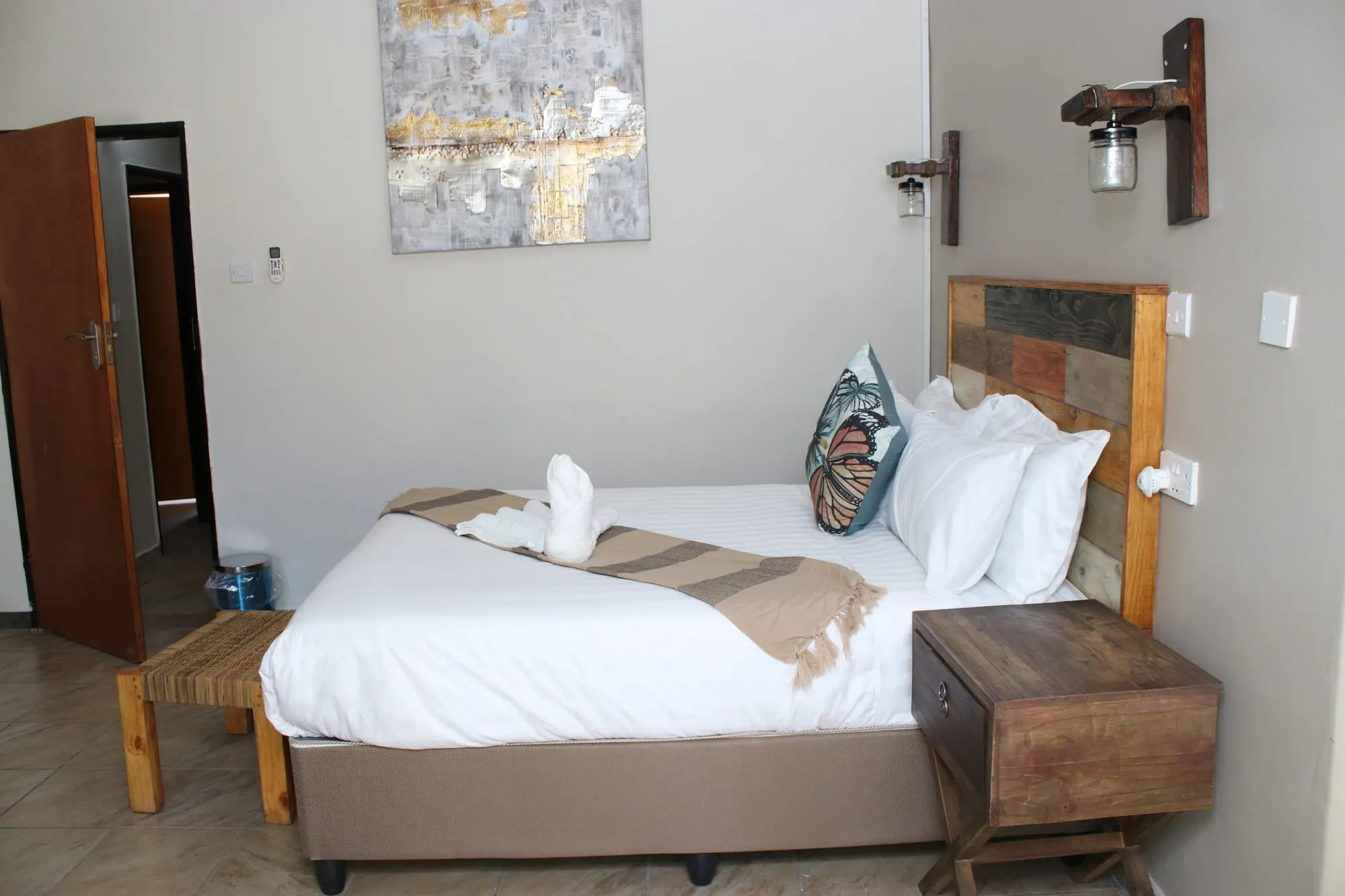 Kwando Room — photo 4 of 4