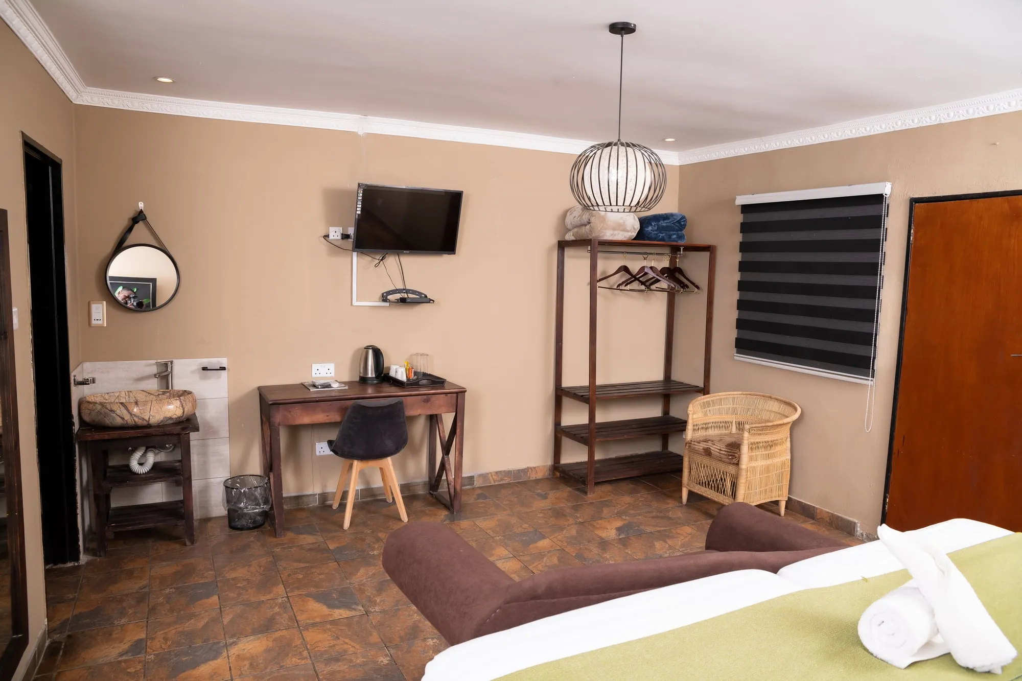 Shashe Room — photo 4 of 8