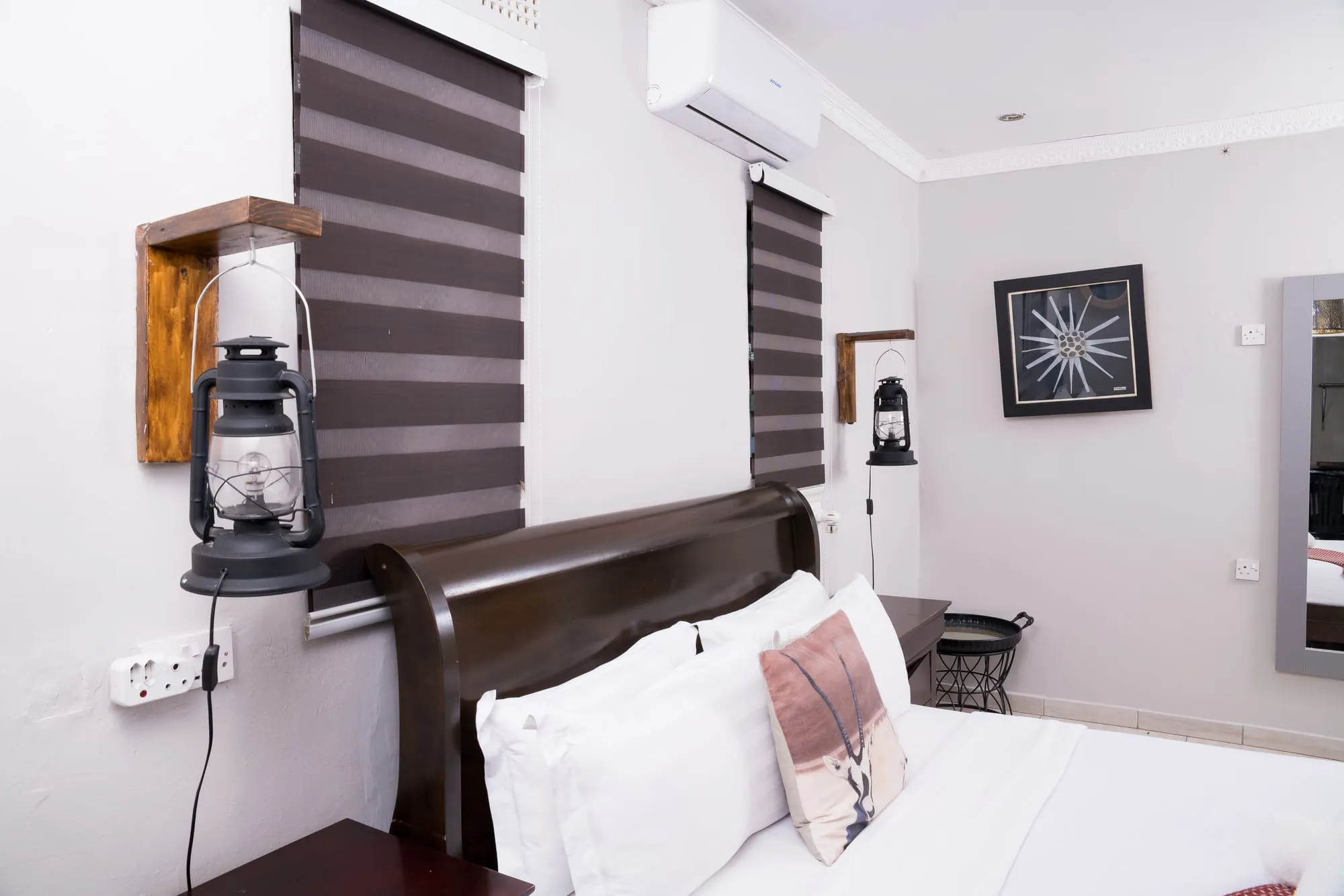Okavango Room — photo 4 of 15