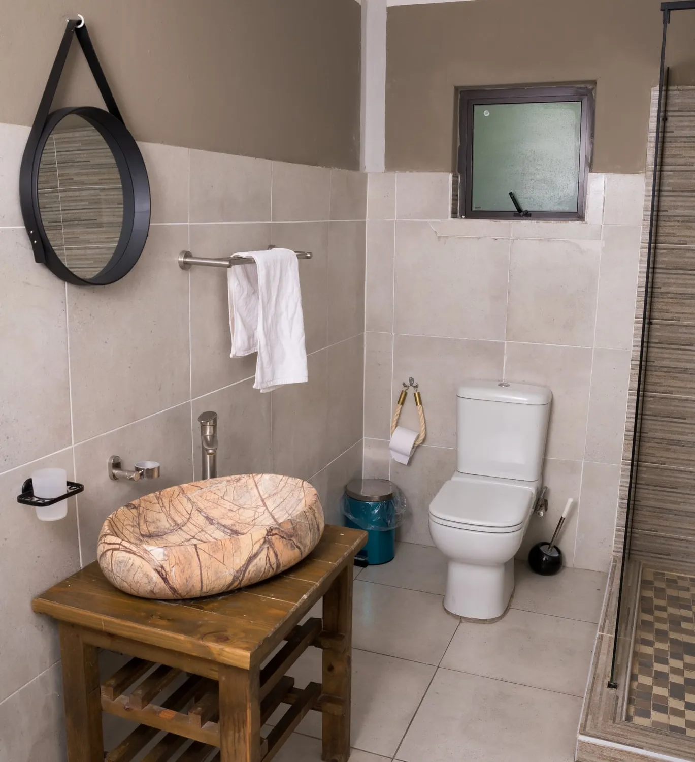 Okavango Room — photo 6 of 15